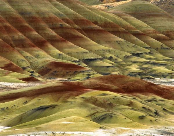 OR, Volcanic ash hills of the Painted Hills Unit